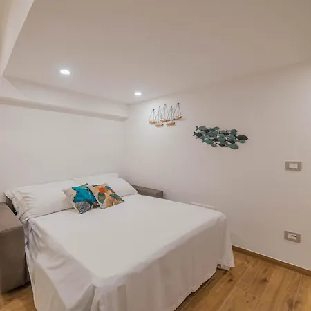 Humboldt Luxury & Taormina